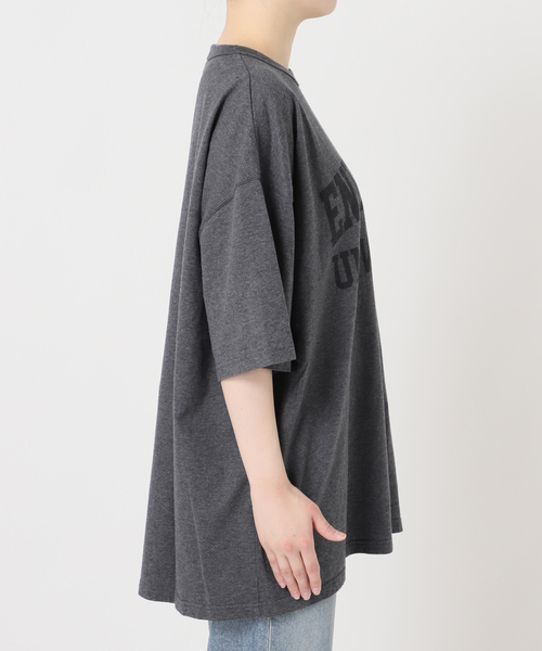 FRAMeWORK(フレームワーク)の「≪一部店舗+WEB限定 / 追加≫オーバーTEE 3(Tシャツ/カットソー・レディース・ホワイト/チャコールグレー/ブルー系その他/ライトグレー・FREE)」の10枚目の写真