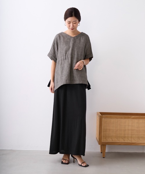 MICA&DEAL（マイカ＆ディール）の「ヘンプポンチョブラウス（シャツ/ブラウス・レディース・ブラック/グレイッシュベージュ・FREE）」の13枚目の写真