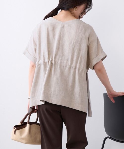 MICA&DEAL（マイカ＆ディール）の「ヘンプポンチョブラウス（シャツ/ブラウス・レディース・ブラック/グレイッシュベージュ・FREE）」の8枚目の写真