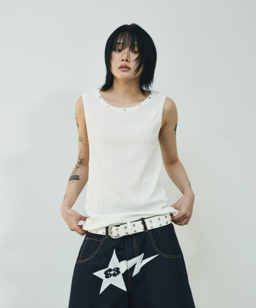 SCALLYWAG（スカリーワグ）の「ネックラインスタッズスリーブレス[ホワイト]（Tシャツ/カットソー・レディース・その他・MEDIUM/LARGE）」の7枚目の写真