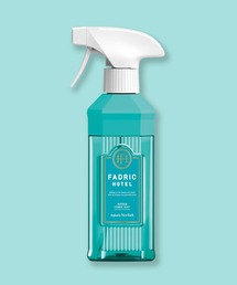 FADRIC HOTEL（ファドリックホテル）の「FADRIC HOTEL　ファブリックミスト　リュクスリネンの香り/アクアティックニューヨークの香り（ランドリーグッズ）」