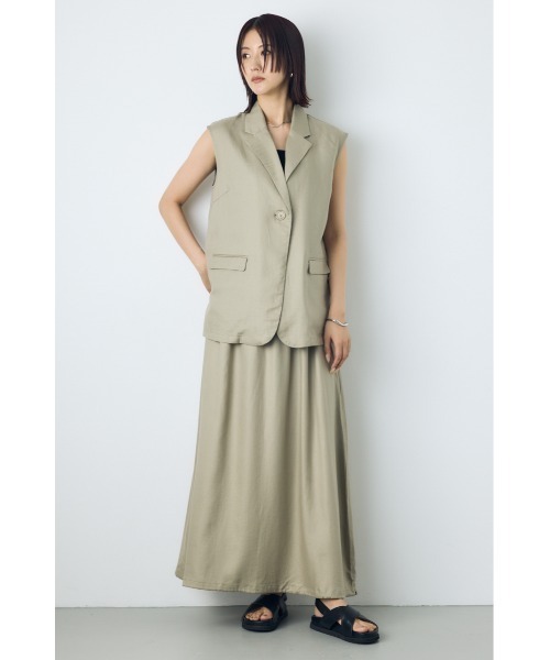 AZUL by moussy（アズールバイマウジー）の「【セットアップ対応】【身長/骨格別着用画像あり】リネンブレンドバルーンシルエットスカート（スカート・レディース・ブラック/ブラウン/ベージュ・MEDIUM/SMALL）」の7枚目の写真