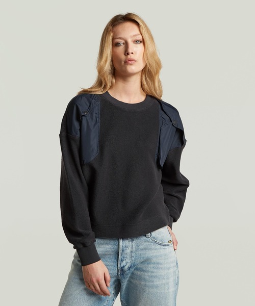 G-STAR(ジースター)の「Mixed Media Sweater/異素材ミックスパネルデザインオーバーサイズスウェット/トレーナー(スウェット・レディース・ベージュ/ネイビー・MEDIUM/SMALL/X-SMALL)」の2枚目の写真