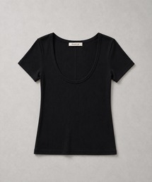 ラウンドネック フィットTシャツ