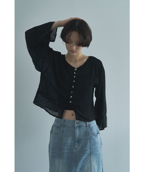 marjour(マージュール)の「SHEER CRINKLE CARDIGAN(カーディガン/ボレロ・レディース・ピンク/ブラック・M)」の2枚目の写真