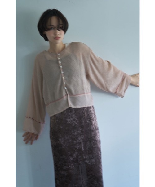 marjour(マージュール)の「SHEER CRINKLE CARDIGAN(カーディガン/ボレロ・レディース・ピンク/ブラック・M)」の8枚目の写真