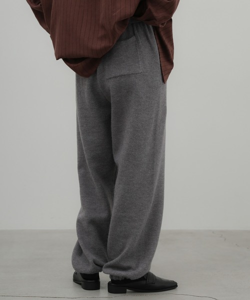 select MOCA(セレクトモカ)の「【ZOZO限定先行販売】ニットパンツ(その他パンツ・レディース・ライトグレー/チャコールグレー/アイボリー/ブラック・LARGE/MEDIUM)」の10枚目の写真