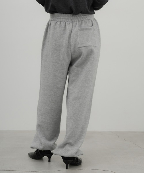 select MOCA(セレクトモカ)の「【ZOZO限定先行販売】ニットパンツ(その他パンツ・レディース・ライトグレー/チャコールグレー/アイボリー/ブラック・LARGE/MEDIUM)」の17枚目の写真