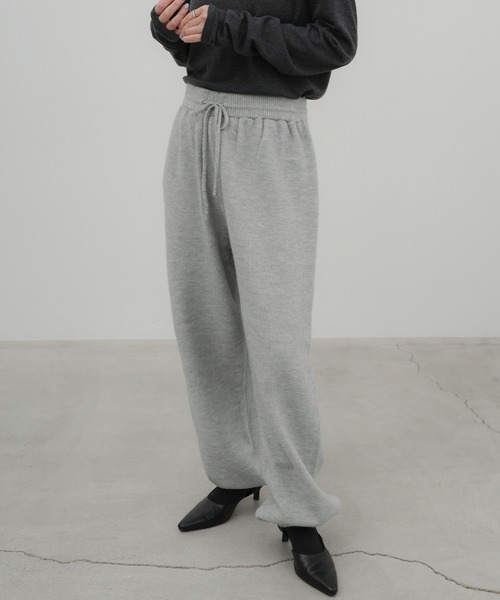 select MOCA(セレクトモカ)の「【ZOZO限定先行販売】ニットパンツ(その他パンツ・レディース・ライトグレー/チャコールグレー/アイボリー/ブラック・LARGE/MEDIUM)」の16枚目の写真