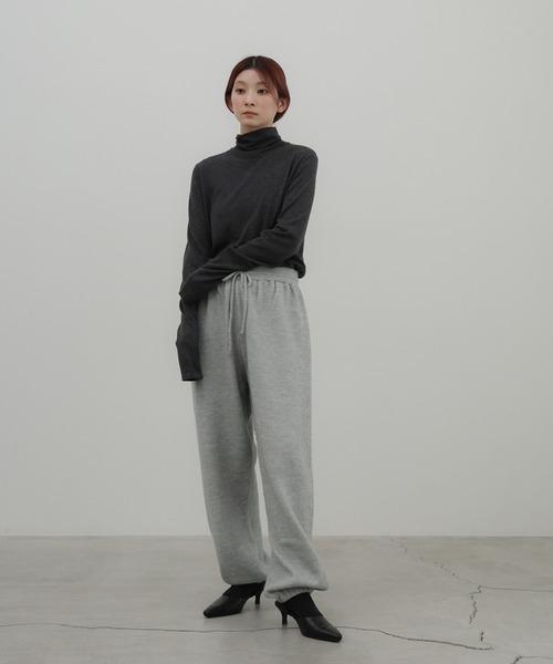 select MOCA(セレクトモカ)の「【ZOZO限定先行販売】ニットパンツ(その他パンツ・レディース・ライトグレー/チャコールグレー/アイボリー/ブラック・LARGE/MEDIUM)」の7枚目の写真