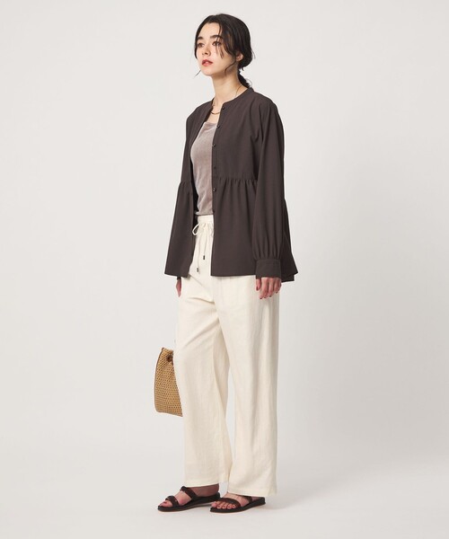 green label relaxing（グリーンレーベルリラクシング）の「BREEZE LINEN ブリーズリネン ワイド パンツ 3 オフホワイト（その他パンツ・レディース・オフホワイト・44/TALL/34/40/SHORT/38/42/36）」の5枚目の写真