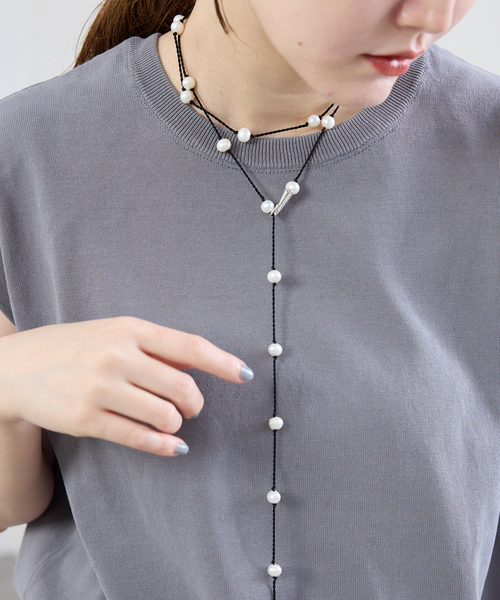 IENA(イエナ)の「TEINTE/タント CALLA WHITE PEARL LONG NL ネックレス TE-N-CA2602WH(ネックレス・レディース・ブラック・FREE)」の4枚目の写真