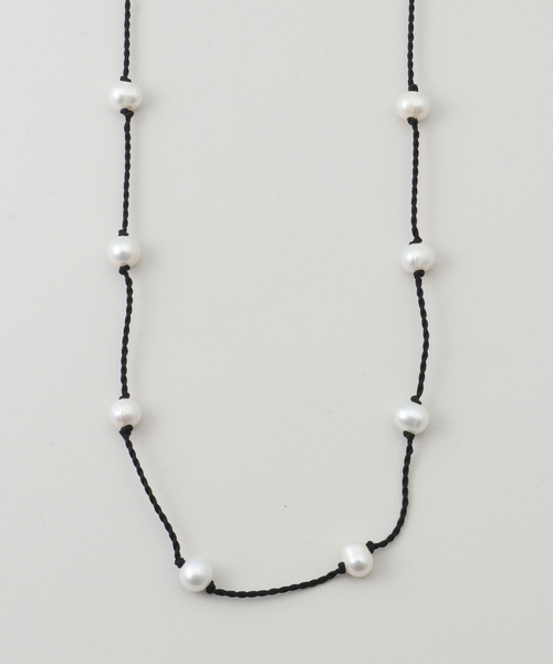 IENA(イエナ)の「TEINTE/タント CALLA WHITE PEARL LONG NL ネックレス TE-N-CA2602WH(ネックレス・レディース・ブラック・FREE)」の6枚目の写真