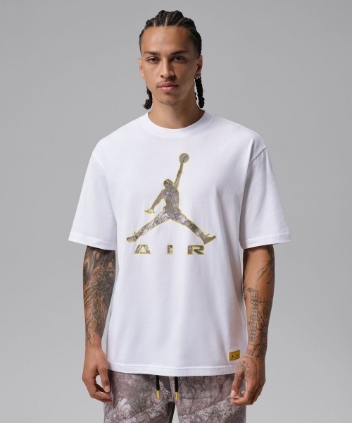 JORDAN BRAND（ジョーダンブランド）の「JORDAN BRAND Brooklyn Realtree T-Shirt（ジョーダンブランド ブルックリン リアルツリー Tシャツ）（Tシャツ/カットソー・メンズ・Black/White・SMALL/MEDIUM/LARGE/X-LARGE）」の2枚目の写真
