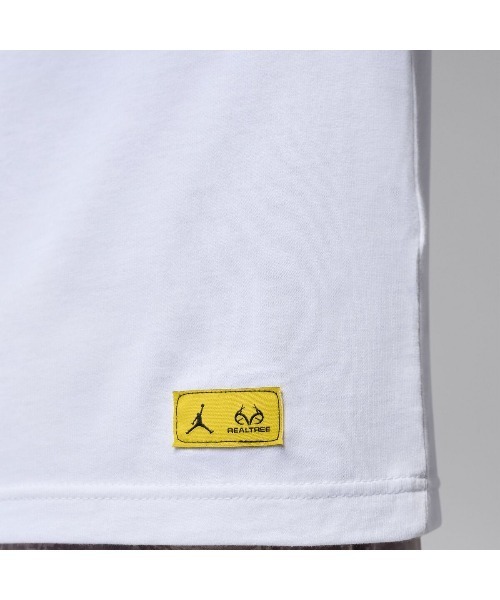 JORDAN BRAND（ジョーダンブランド）の「JORDAN BRAND Brooklyn Realtree T-Shirt（ジョーダンブランド ブルックリン リアルツリー Tシャツ）（Tシャツ/カットソー・メンズ・Black/White・SMALL/MEDIUM/LARGE/X-LARGE）」の5枚目の写真