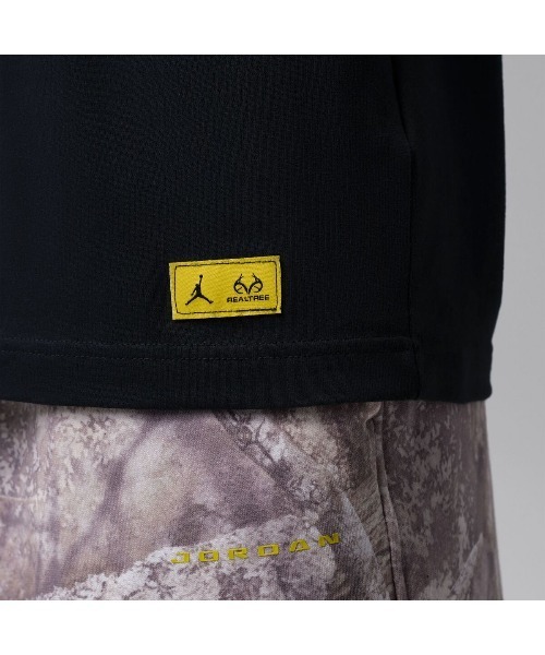 JORDAN BRAND（ジョーダンブランド）の「JORDAN BRAND Brooklyn Realtree T-Shirt（ジョーダンブランド ブルックリン リアルツリー Tシャツ）（Tシャツ/カットソー・メンズ・Black/White・SMALL/MEDIUM/LARGE/X-LARGE）」の10枚目の写真