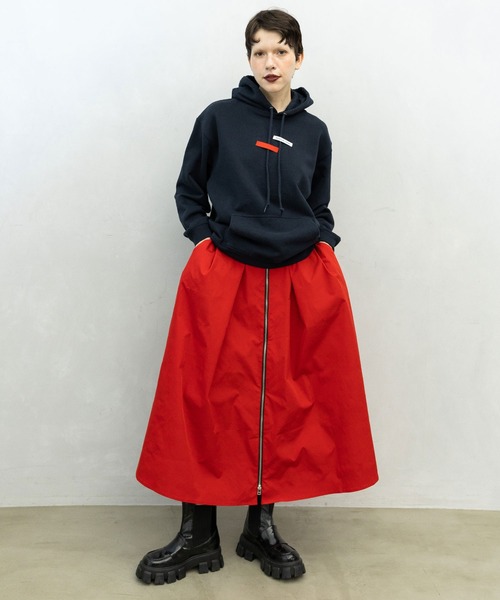 MARECHAL TERRE(マルシャルテル)の「ボリュームタックスカート(スカート・レディース・レッド/カーキ系/ブラック/ダークブルー・MEDIUM)」の13枚目の写真