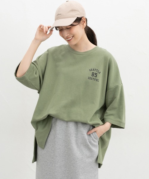 Honeys(ハニーズ)の「7分袖ロゴゆるチュニック(Tシャツ/カットソー・レディース・ライトブラウン/ヘザーチャコール/ブラック/グリーン・F)」の1枚目の写真
