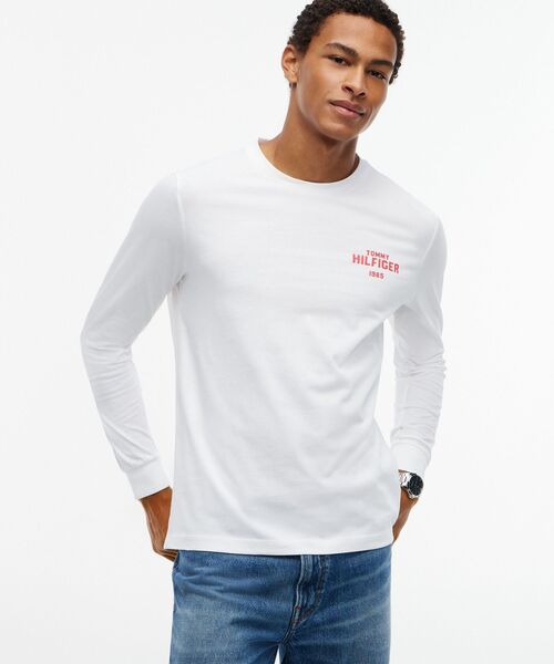 TOMMY HILFIGER(トミーヒルフィガー)の「1985グラフィックロングスリーブTシャツ(Tシャツ/カットソー・メンズ・ホワイト/ネイビー/グリーン・MEDIUM/SMALL/LARGE/X-LARGE)」の12枚目の写真