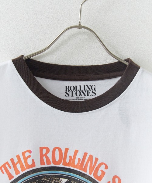 UNSTOA(アンストア)の「THE ROLLING STONES / UNISEX RINGER T- SHIRT: SOME GIRLS CIRCLE (WHITE) / RSTS212MW 秋服 冬服(Tシャツ/カットソー・メンズ・ホワイト・S/M/L/XL)」の2枚目の写真