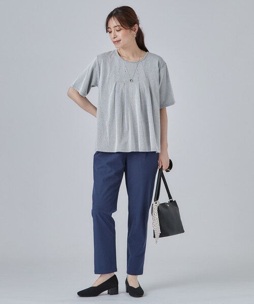 SHOO・LA・RUE（シューラルー）の「【洗濯機可/S-LL】インせずすっきり見え ストライプ柄タックトップス（Tシャツ/カットソー・レディース・ネイビー系2/ワイン系1/グレー系その他3・02/01/04/03）」の13枚目の写真