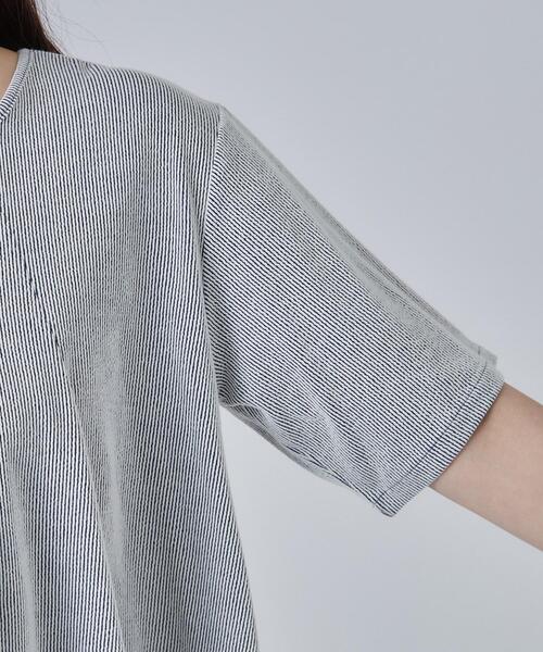 SHOO・LA・RUE（シューラルー）の「【洗濯機可/S-LL】インせずすっきり見え ストライプ柄タックトップス（Tシャツ/カットソー・レディース・ネイビー系2/ワイン系1/グレー系その他3・02/01/04/03）」の8枚目の写真
