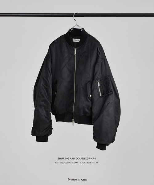 Lui's（ルイス）の「【Neucon】SHIRRING ARM DOUBLE ZIP MA-1 / シャーリングアームダブルジップボンバージャケット / MA1（MA-1・メンズ・ブラック/チャコールグレー・1/2）」の9枚目の写真