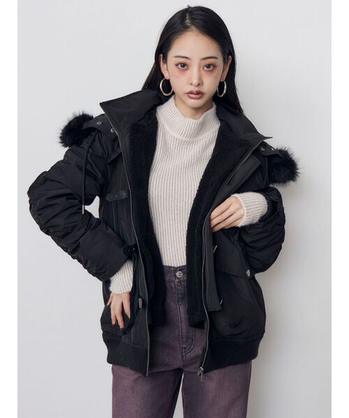 MURUA(ムルーア)の「ベルテッドN-3B 冬服(ブルゾン・レディース・ブラック/グリーン・FREE)」の3枚目の写真