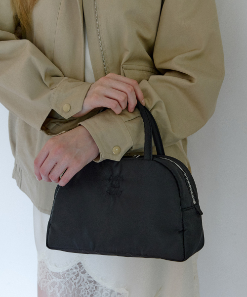 MUCU AND EBONY(ムクアンドエボニー)の「Near Bowling Bag _ Black(トートバッグ・レディース・その他・FREE)」の2枚目の写真