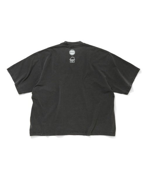 CITY COUNTRY CITY（シティーカントリーシティー）の「CITY COUNTRY CITY IS-NESS HOUSE（Tシャツ/カットソー・メンズ・ブラック/チャコールグレー・LARGE/MEDIUM）」の4枚目の写真