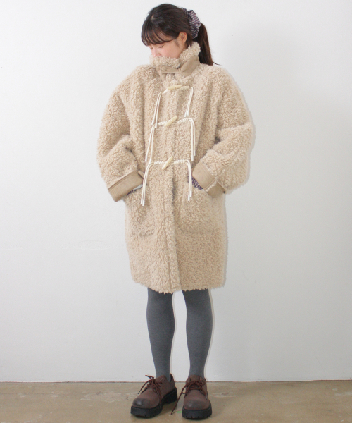 RONRON(ロンロン)の「HIGH NECK TOGGLE HALF COAT BEIGE(ダッフルコート・レディース・その他・FREE)」の1枚目の写真