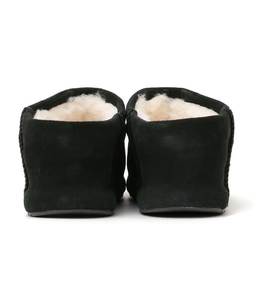 UGG(アグ)の「UGG: W ENWRAP CLOG(スリッポン・レディース・キャメル/ブラック・23/24/25)」の5枚目の写真