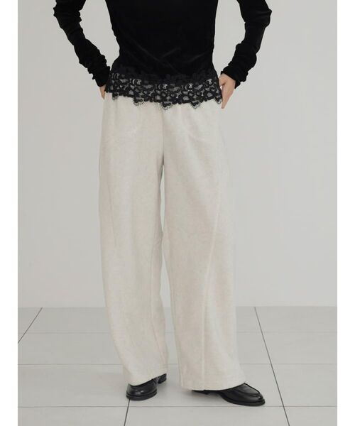 FIKA.(フィーカ)の「Paneled fleece pants(その他パンツ・レディース・チャコール/オフホワイト/ライトブルー・MEDIUM)」の1枚目の写真