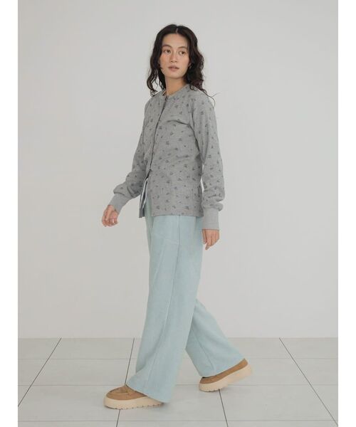 FIKA.(フィーカ)の「Paneled fleece pants(その他パンツ・レディース・チャコール/オフホワイト/ライトブルー・MEDIUM)」の11枚目の写真