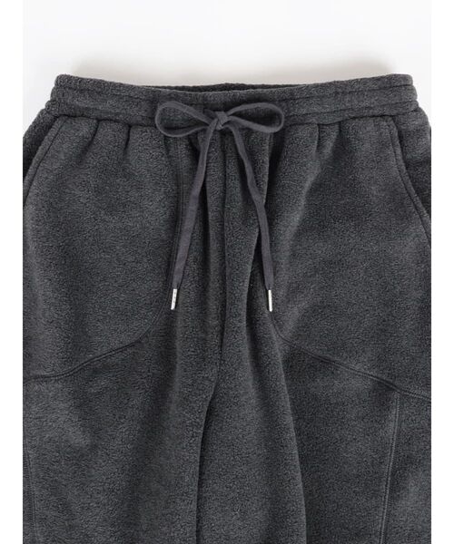 FIKA.(フィーカ)の「Paneled fleece pants(その他パンツ・レディース・チャコール/オフホワイト/ライトブルー・MEDIUM)」の13枚目の写真