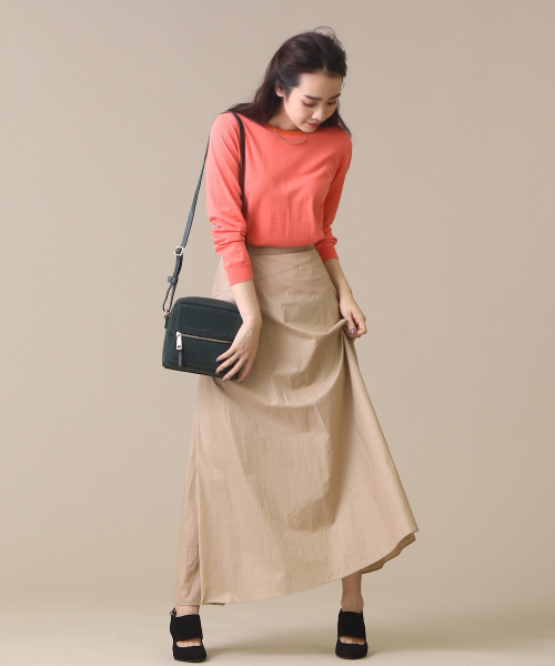 Au BANNISTER(オゥバニスター)の「AU/デザインブーティ(ブーツ・レディース・オレンジ/ブラック/ネイビー・39/36/37/38/35)」の13枚目の写真