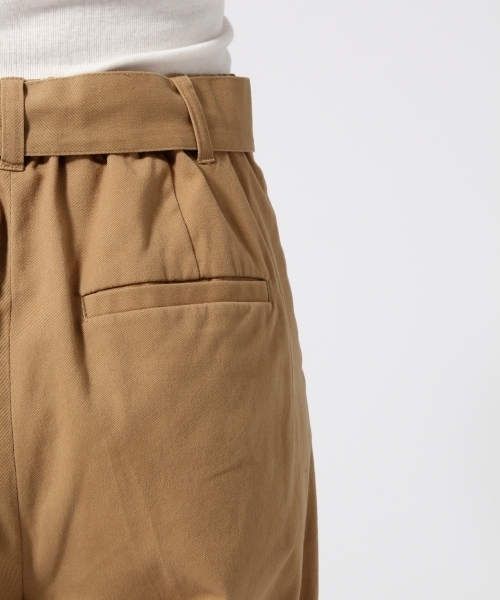 GLOBAL WORK(グローバルワーク)の「ベルトツキチノワイドパンツ/737002(チノパンツ・レディース・ブラウン/ブラック・LARGE/MEDIUM/SMALL)」の7枚目の写真