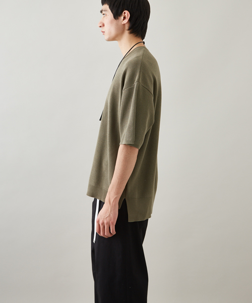 STUDIOUS（ステュディオス）の「【STUDIOUS】リブニットＴシャツ（ニット/セーター・メンズ・カーキ/ワイン/ベージュ・3/1/2）」の15枚目の写真