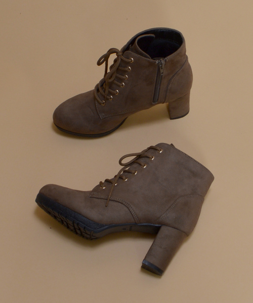 archives（アルシーヴ）の「レースアップブーツ（ブーツ・レディース・モカ/ブラック/ダークブラウン・MEDIUM/LARGE）」の18枚目の写真