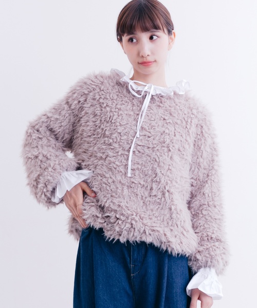 MERLOT（メルロー）の「ファーシャギープルオーバー653-1527（ニット/セーター・レディース・ブラック/ベージュ/アイボリー/ラベンダー・FREE）」の3枚目の写真