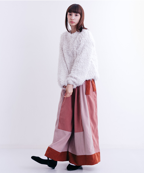 MERLOT（メルロー）の「ファーシャギープルオーバー653-1527（ニット/セーター・レディース・ブラック/ベージュ/アイボリー/ラベンダー・FREE）」の16枚目の写真