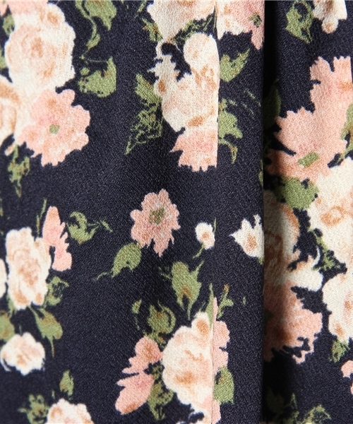 MAJESTIC LEGON(マジェスティックレゴン)の「J花柄キャミワンピース(ワンピース・レディース・ブルー系その他/ベージュ系その他/ピンク系その他・FREE)」の10枚目の写真