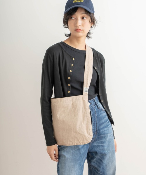 kha:ki（カーキ）の「「KHA:KI / カーキ」ミリタリーサコッシュ　L（ショルダーバッグ・レディース・ブラック/ライトベージュ/ホワイト/カーキ/ベージュ・FREE）」の13枚目の写真