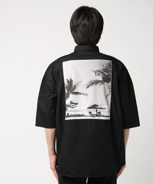 VENCEEXCHANGE（ヴァンスエクスチェンジ）の「バック転写ビッグシャツ（シャツ/ブラウス・メンズ・ホワイト/ブラック・M/L）」の3枚目の写真