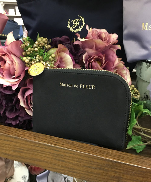 Maison de FLEUR（メゾンドフルール）の「L字ティッシュケース（ポーチ