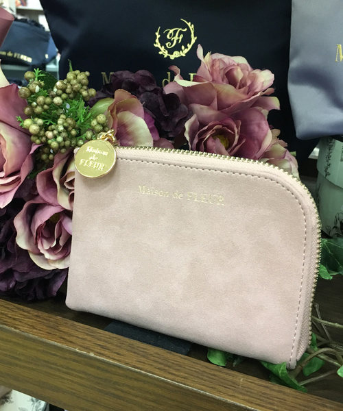 Maison de FLEUR（メゾンドフルール）の「L字ティッシュケース（ポーチ