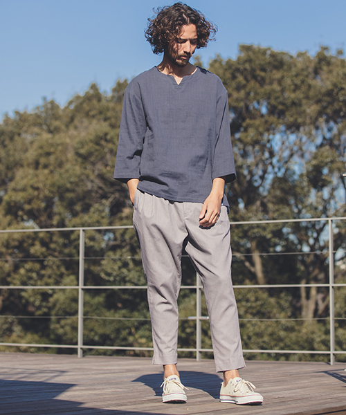 ANGENEHM（アンゲネーム）の「mp6796-Cotton Linen Tuck Tapered Ankle Pants(MADE IN JAPAN) パンツ（その他パンツ・メンズ・ブラック/ベージュ/グレー/グリーン・S/M/L）」の5枚目の写真