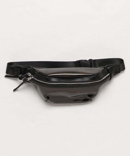 ENVYM（アンビー）の「ＣＬＥＡＲ ＷＡＩＳＴ ＢＡＧ（ショルダーバッグ・レディース・ブラック/クリア・FREE）」の2枚目の写真
