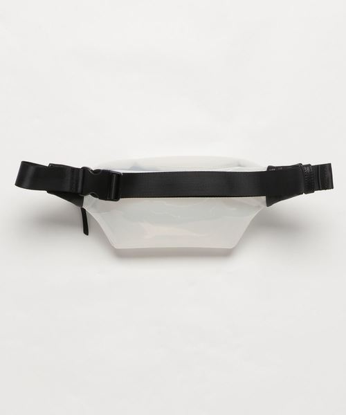 ENVYM（アンビー）の「ＣＬＥＡＲ ＷＡＩＳＴ ＢＡＧ（ショルダーバッグ・レディース・ブラック/クリア・FREE）」の3枚目の写真