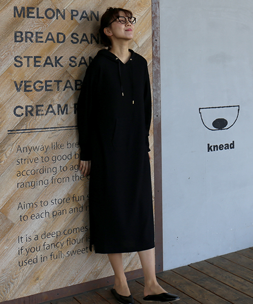 n'ee-ne(ネーネ)の「ワッフルパーカワンピース(ワンピース・レディース・ブラック/グレー/ベージュ・FREE)」の2枚目の写真